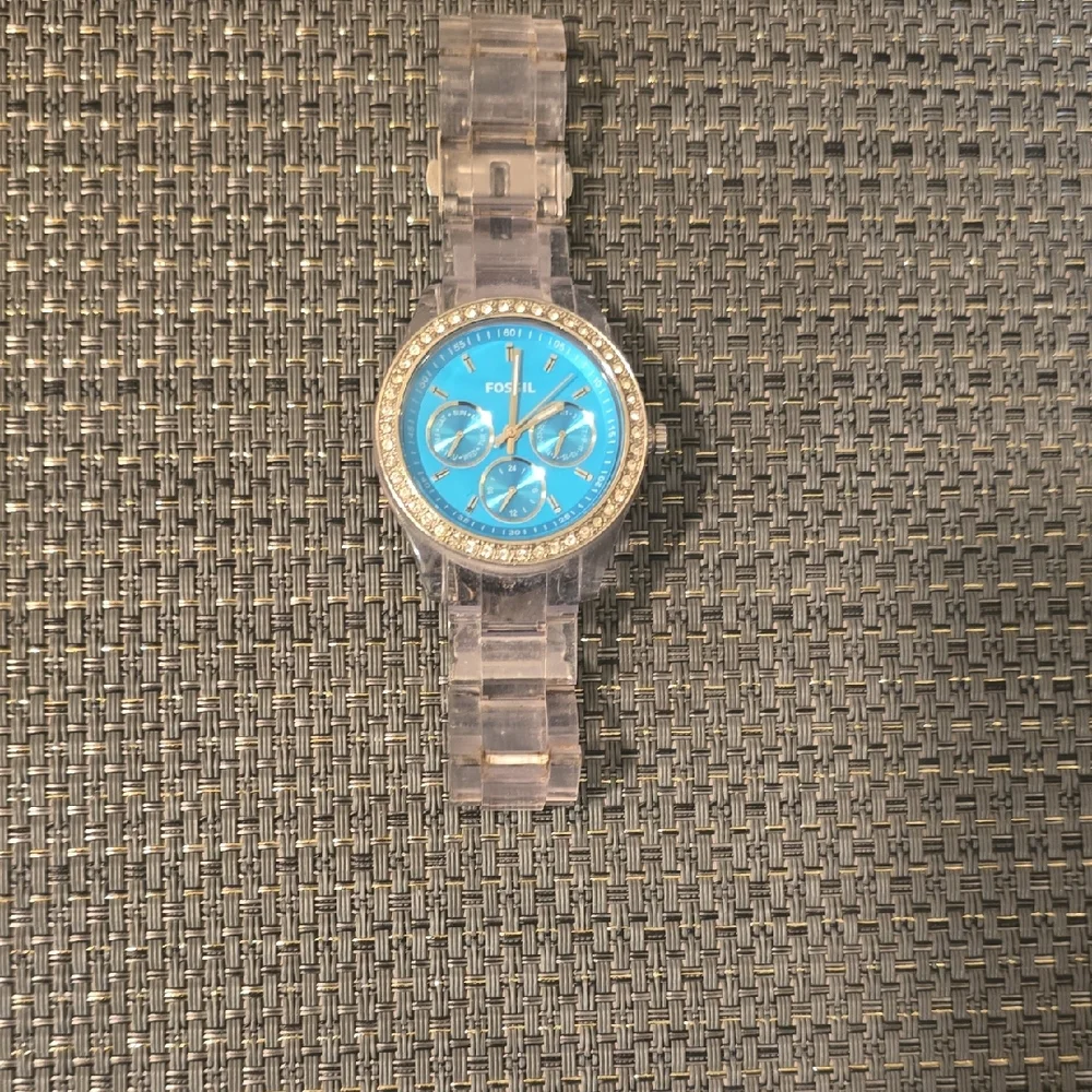 Fossil Women's Watch with Blue Dial and Silver Accents - Picture 1 of 3